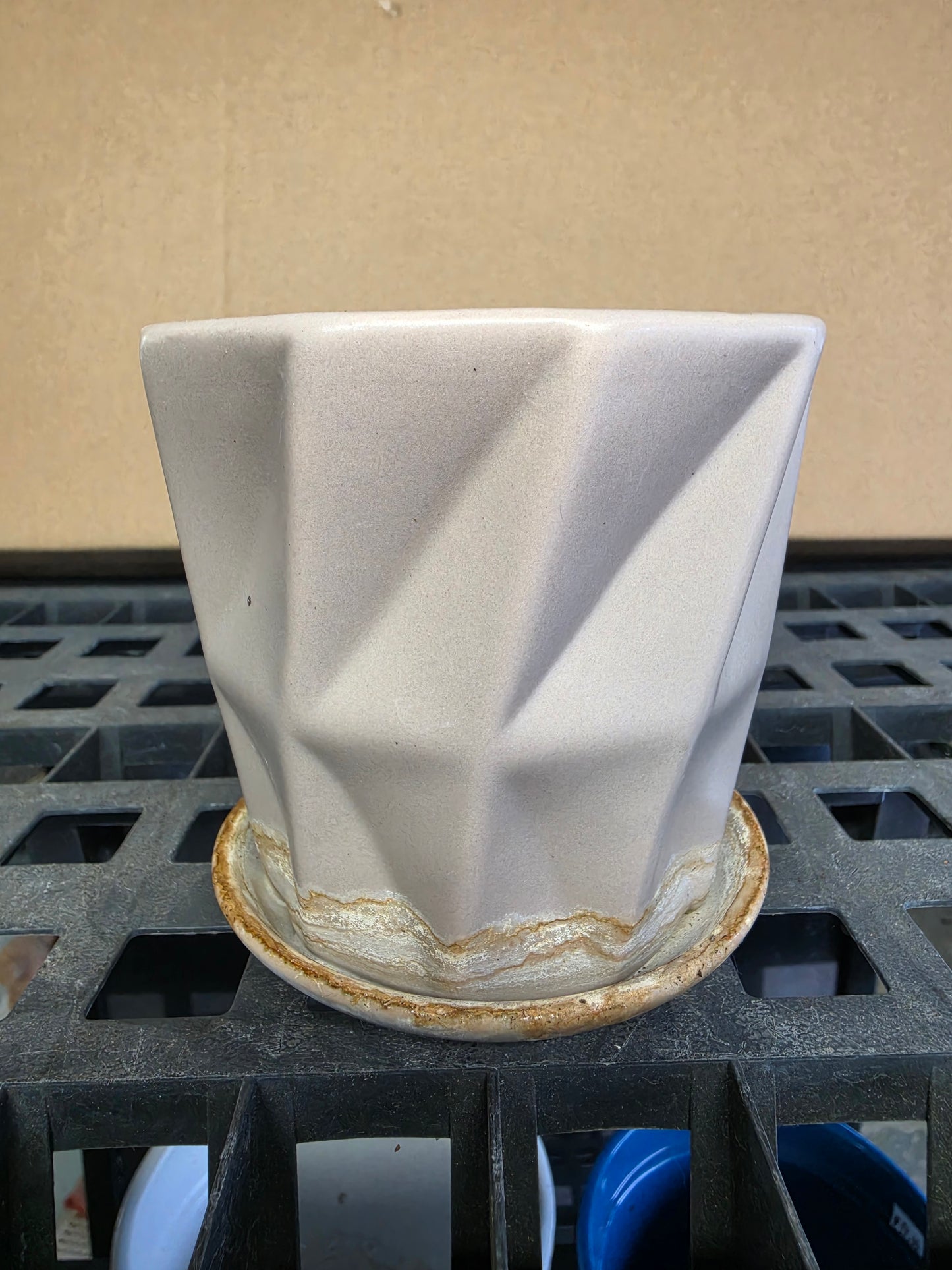 Used Pottery